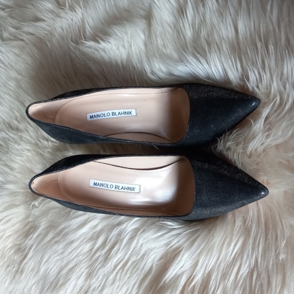 Manolo Blahnik BB Pump sz 37/7 - Picture 2 of 10
